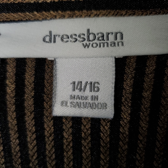 dressbarn Plus Size 3/4 Sleeve Collared Loose Fitting Top - Black and Gold 211 - Picture 5 of 7